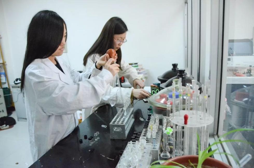 教育部启动一本专业建设“双万计划” 谁将受益？