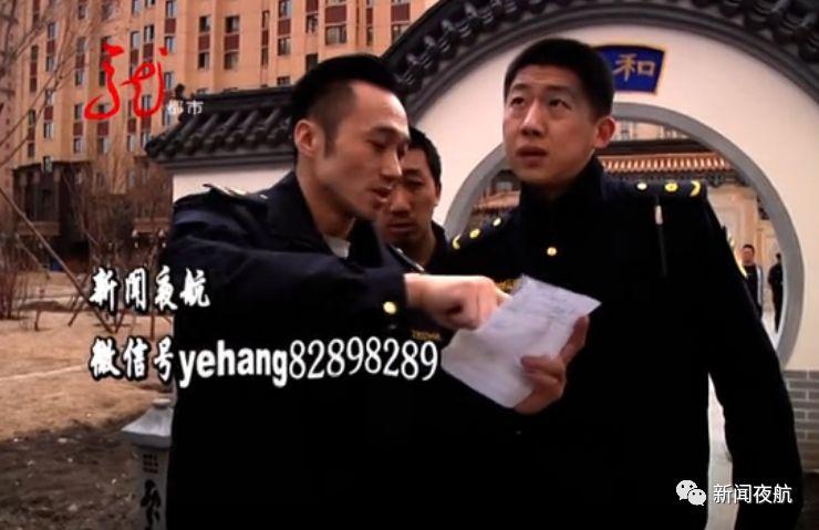 新房还没入住,外墙就被“毁容”!前面搭建阳台,后面搭建起“小